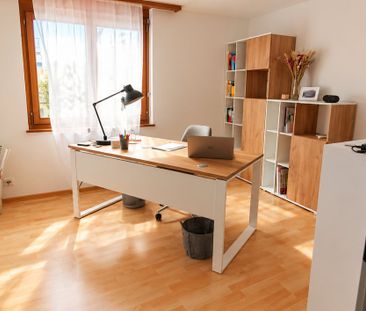 Helle 4.5-Zimmer-Wohnung mit Balkon und Kamin in Müllheim - Foto 6