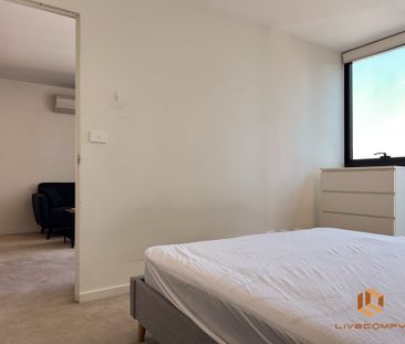 Melbourne CBD - Photo 2