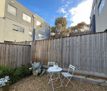 Marina Lifestyle- Fully furnished - Photo 3