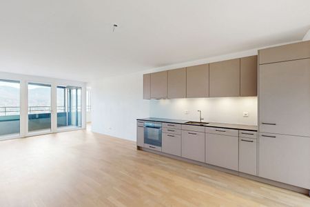 Ihr neues Zuhause: Stilvoll, modern und perfekt gelegen! - Foto 2