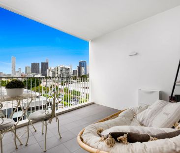 Stylish One-Bedroom Apartment in Prime West End Location - Photo 4