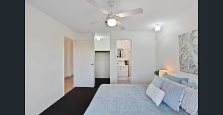 SPACIOUS FAMILY LIVING - 6-MONTH LEASE ONLY! - Photo 5