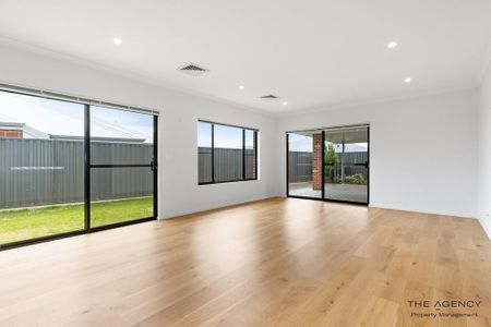 Spacious Modern Family Home in Prime Wellard Location - Photo 2