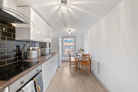 2 Bed Flat, Castle Street, RG1 - Photo 3