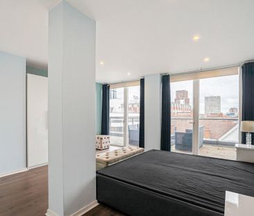 2 Bed Penthouse, Central Street, EC1V - Photo 5
