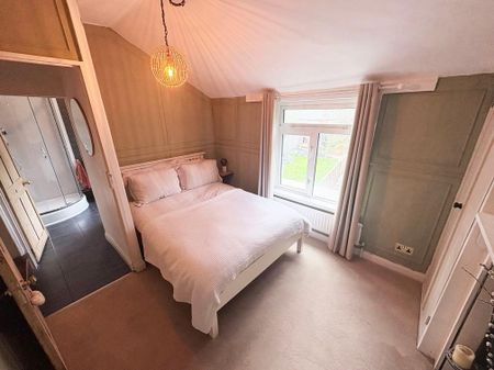 3 bedroom terraced house to rent - Photo 4