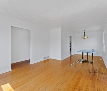 For Lease - 379 Tamarack Circle Unit# MAIN, Oakville, Ontario - Photo 4