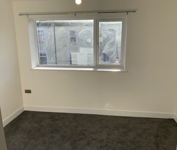 Singleton Road, Splott - Photo 5