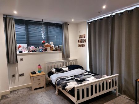 Room in a Shared Flat, George St, NG1 - Photo 3