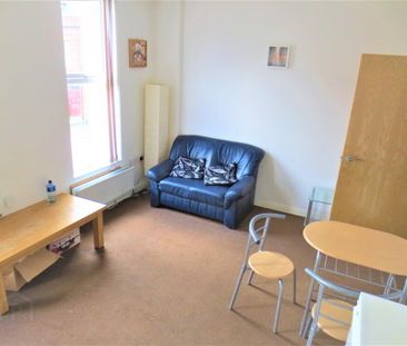 Great Apartment, 88b Cromwell Road, Botanic Area!, Belfast, BT7 1JY - Photo 1