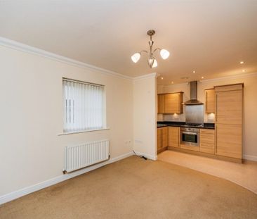 BIRCHGROVE, SWANSEA, WEST GLAMORGAN - Photo 2