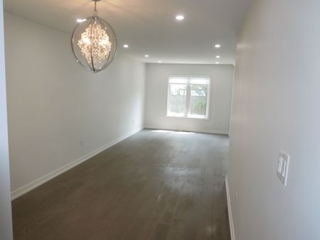 For Lease - 88 Hewitt Crescent Unit# Upper, Ajax, Ontario - Photo 3