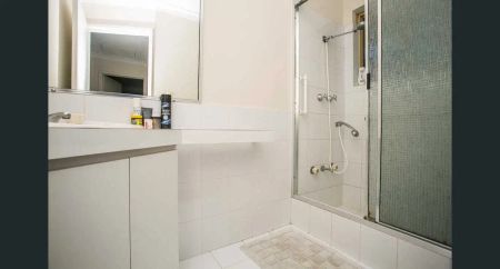 “Great Location!” - Photo 3