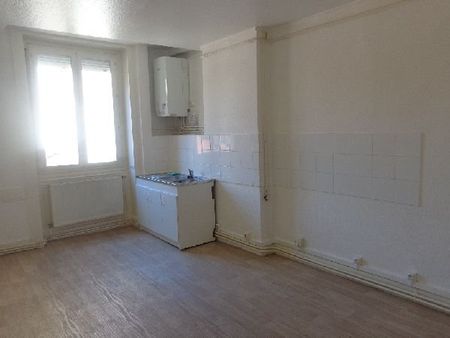 APPARTEMENT T3 A LOUER - Photo 3