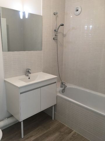 Location Appartement 2 pièces 43m² CHILLY MAZARIN 91380 - Photo 4