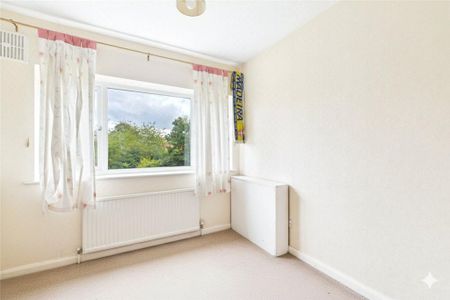 3 bedroom apartment to rent - Photo 3