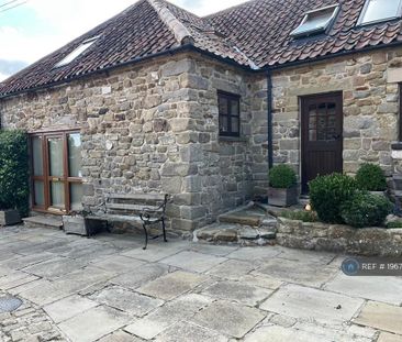 3 bedroom semi-detached house to rent - Photo 1