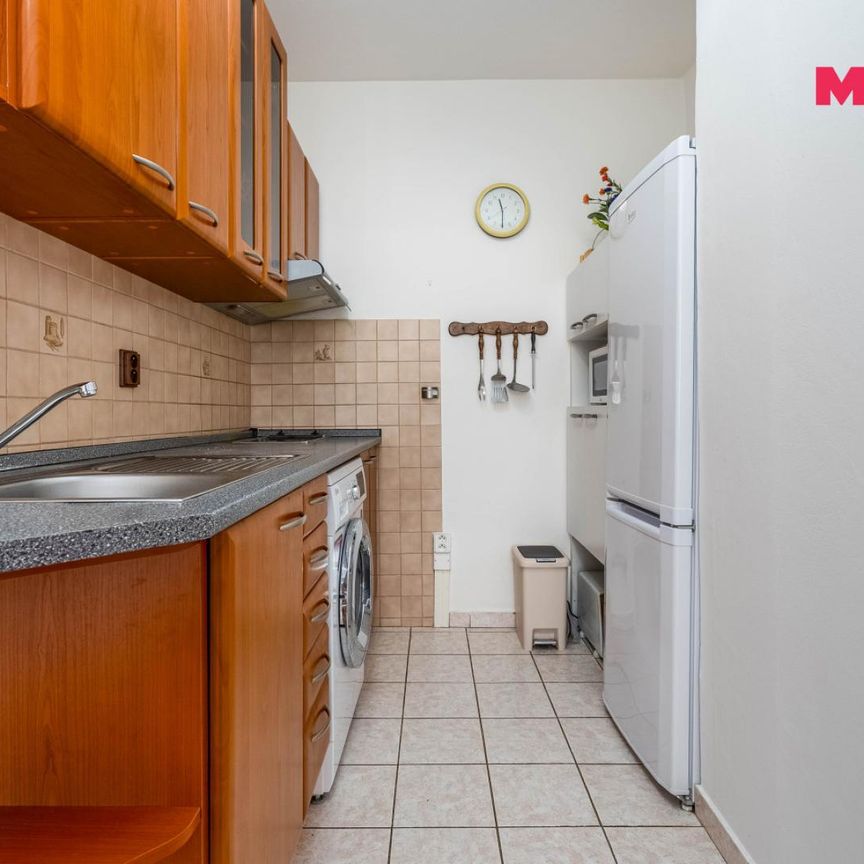 Pronájem bytu 2+kk 42 m² - Fotografie 1