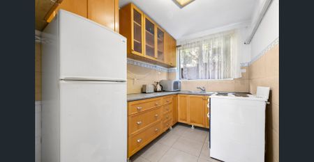 Location, Lifestyle - this is Living! - Photo 5