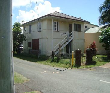 22 Main Rd, Wellington Point QLD 4160 - House For Rent | Domain - Photo 4