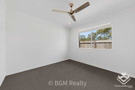 Near new 4 bedroom family home - Photo 5