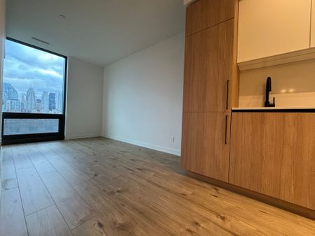 For Lease - 35 Parliament Street Unit# 920, Toronto, Ontario - Photo 3