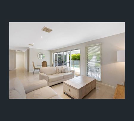 5 Castle Reigh Court, Buderim, Qld 4556 - Photo 2
