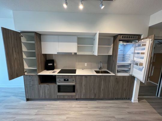 For Lease - 55 Cooper Street Unit# 2703, Toronto, Ontario - Photo 1
