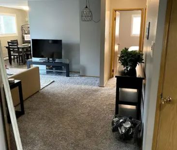 1 bedroom near U of A | 303 - 10745 84 Avenue Northwest, Edmonton - Photo 1