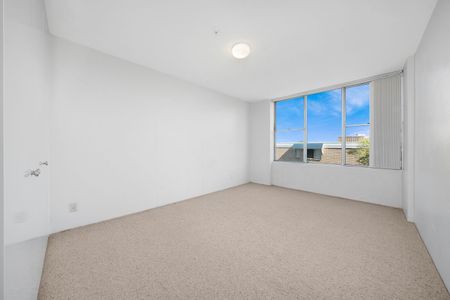 4/112 Shirley Road, Wollstonecraft - Photo 2