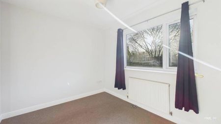 2 bedroom semi-detached house to rent - Photo 2