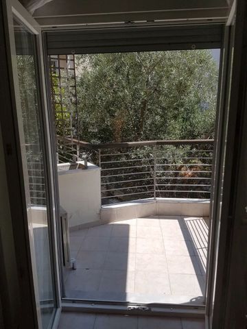 Studio/Γκαρσονιέρα για ενοικίαση 40 Εκκλησιές (40 Εκκλησιές - Ευαγγελίστρια) - Φωτογραφία 2