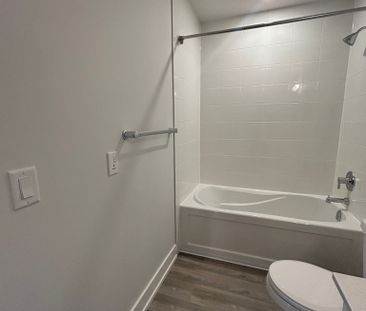 For Lease - 1100 Lackner Place Unit# 221, Kitchener, Ontario - Photo 1