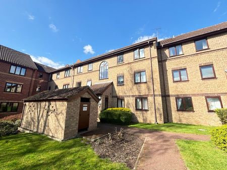 1 bedroom flat to rent - Photo 2
