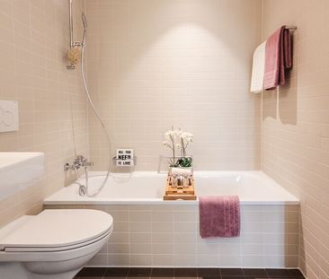 RENT WITHOUT DEPOSIT! Attractive new apartment in Reinach - Foto 4