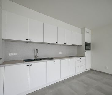 Nieuwbouwappartement met twee slaapkamers in hartje Emelgem - Photo 6