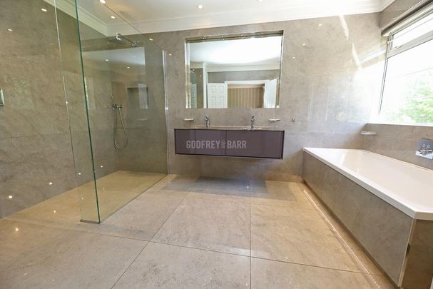 6 bedroom detached house to rent - Photo 1