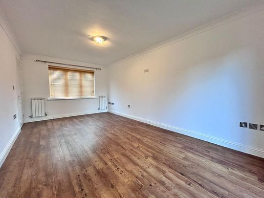 3 bedroom detached house to rent - Photo 1