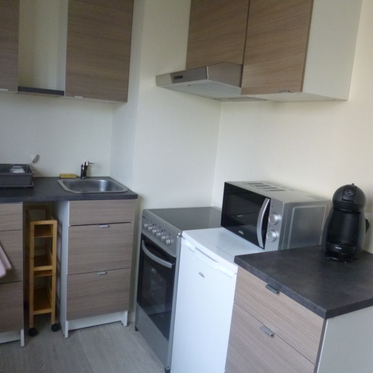 Appartement à louer - REIMS AVE DE LAON - Photo 1