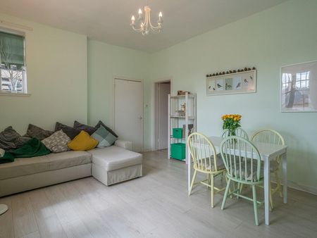 Tron Square - Photo 3