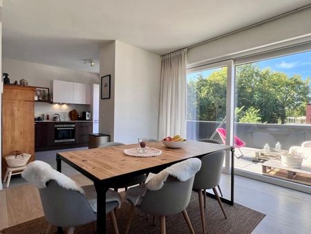 Appartement te huur - Foto 3