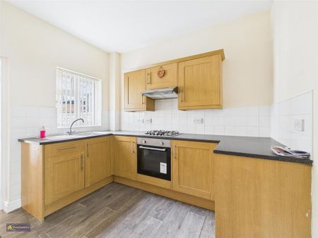 2 bedroom terraced house to rent - Photo 4