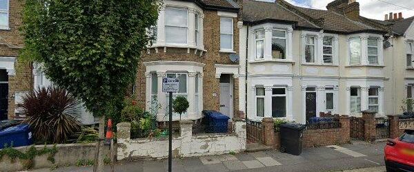 Room in a Shared House, London, W3 - Photo 1