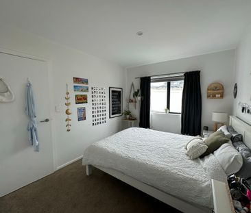 RARE IN RIVERHEAD - Photo 3