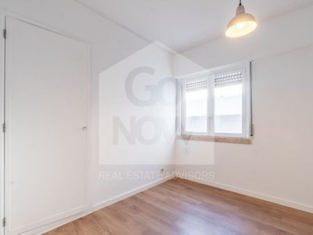 3 room luxury Flat for rent in Costa de Caparica, Almada, Distrito de Setúbal - Photo 4