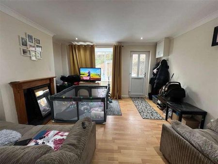 Winchester Road, Romsey, Hampshire, SO51 - Photo 4