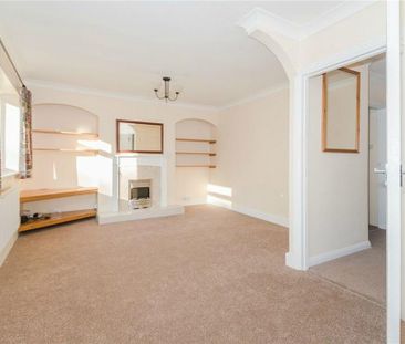 2 bedroom maisonette to rent - Photo 2
