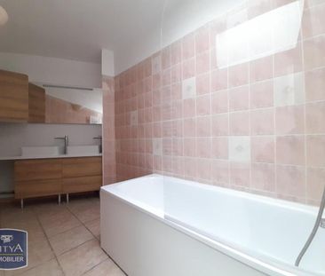 Location Maison 4 pièces 93m² LILLE 59000 - Photo 4