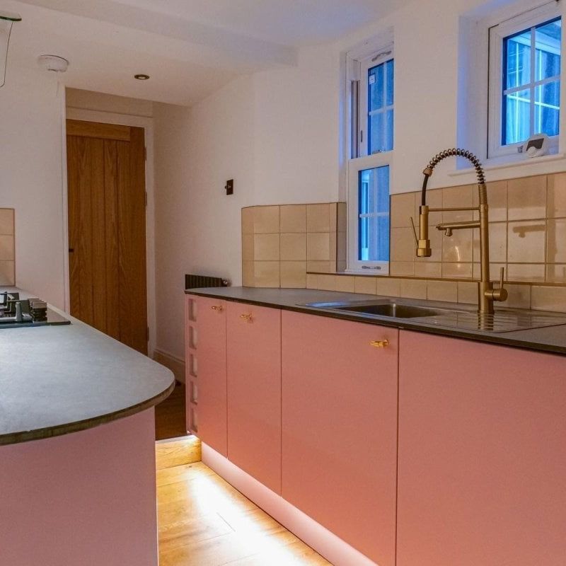 Norfolk Square - Photo 1