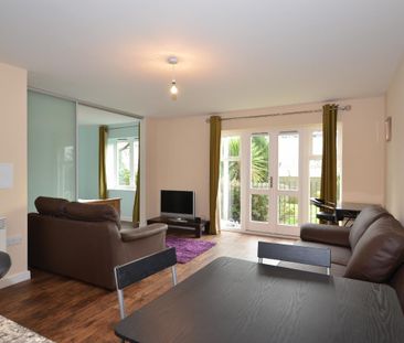 Kensington House, Park Lodge Avenue, West Drayton, UB7 - Photo 6